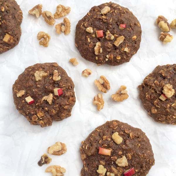 Apple Oatmeal Walnut Breakfast Cookies - The Lemon Bowl