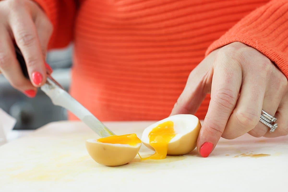 cutting ramen eggs