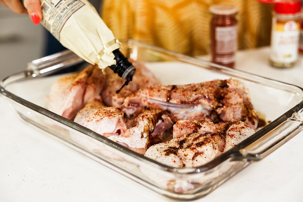 adding worcestershire sauce to chicken