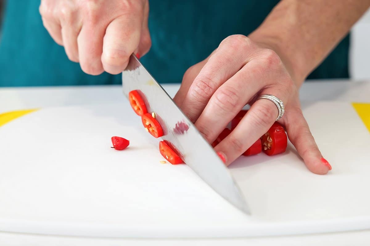 Liz cutting fresno chili