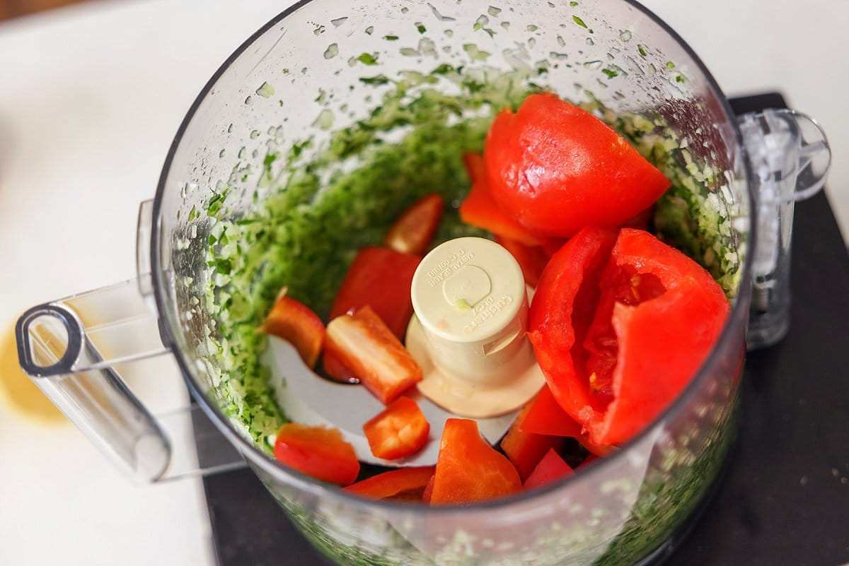 Tomato and pepper in food processor