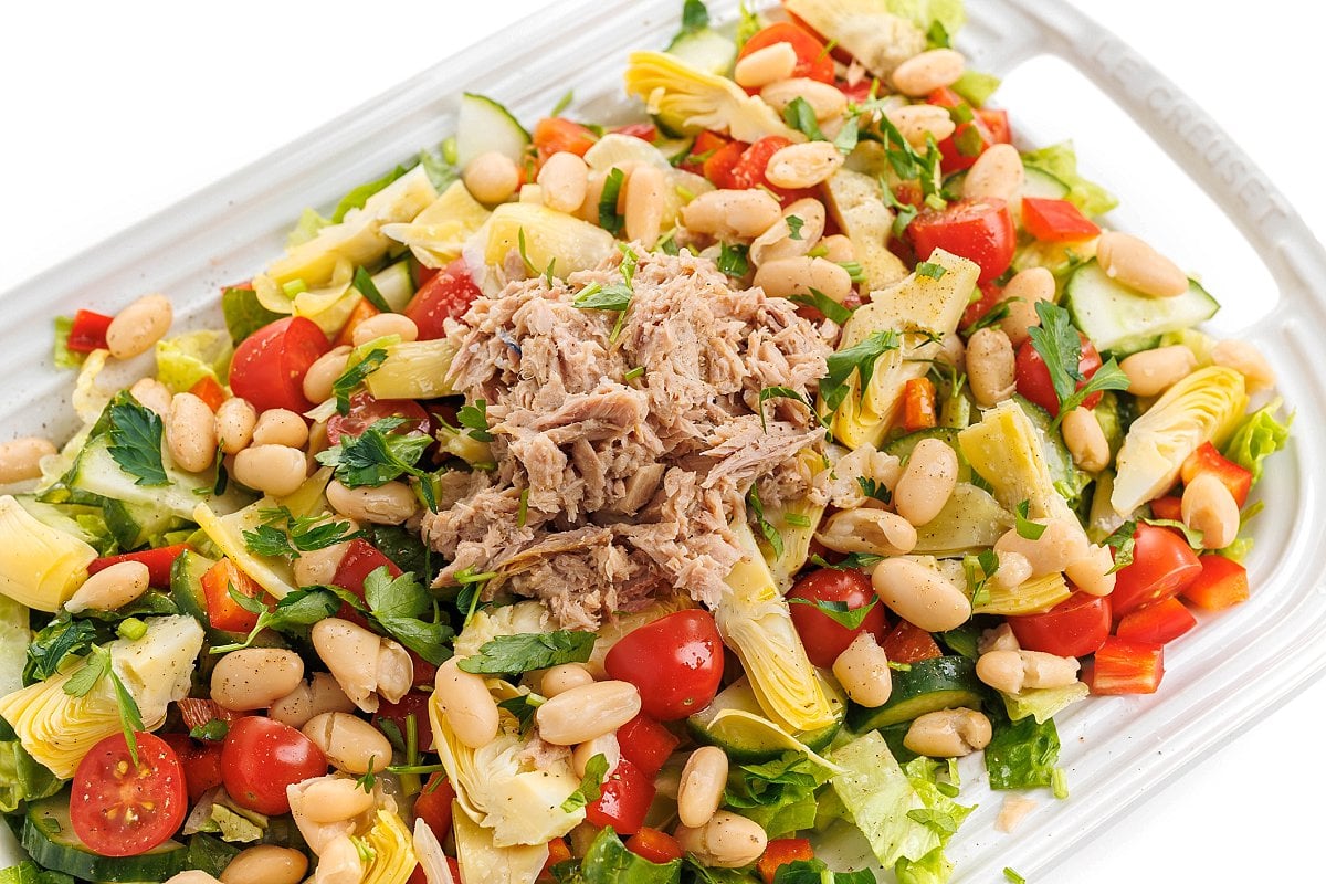 Italian chopped salad with cannellini beans for 20 quick and easy salad recipes.