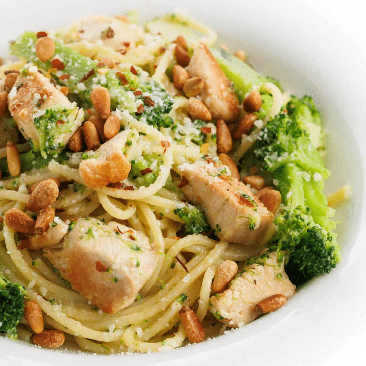 Lemon Pasta with Chicken and Broccoli