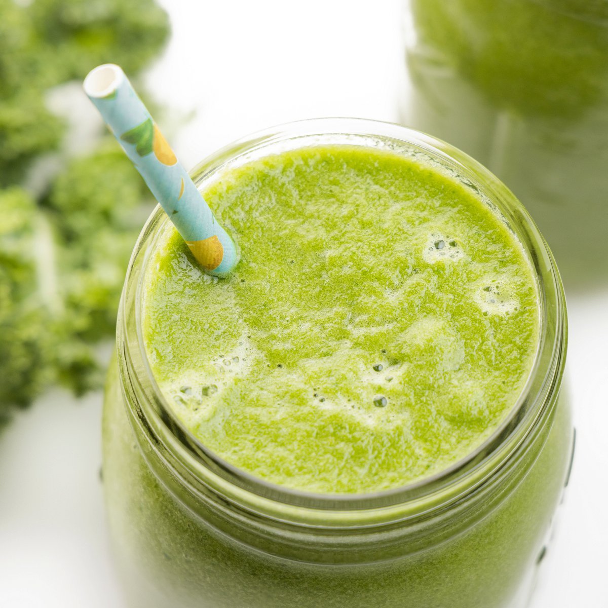 Kale, Pear, & Peach Green Juice